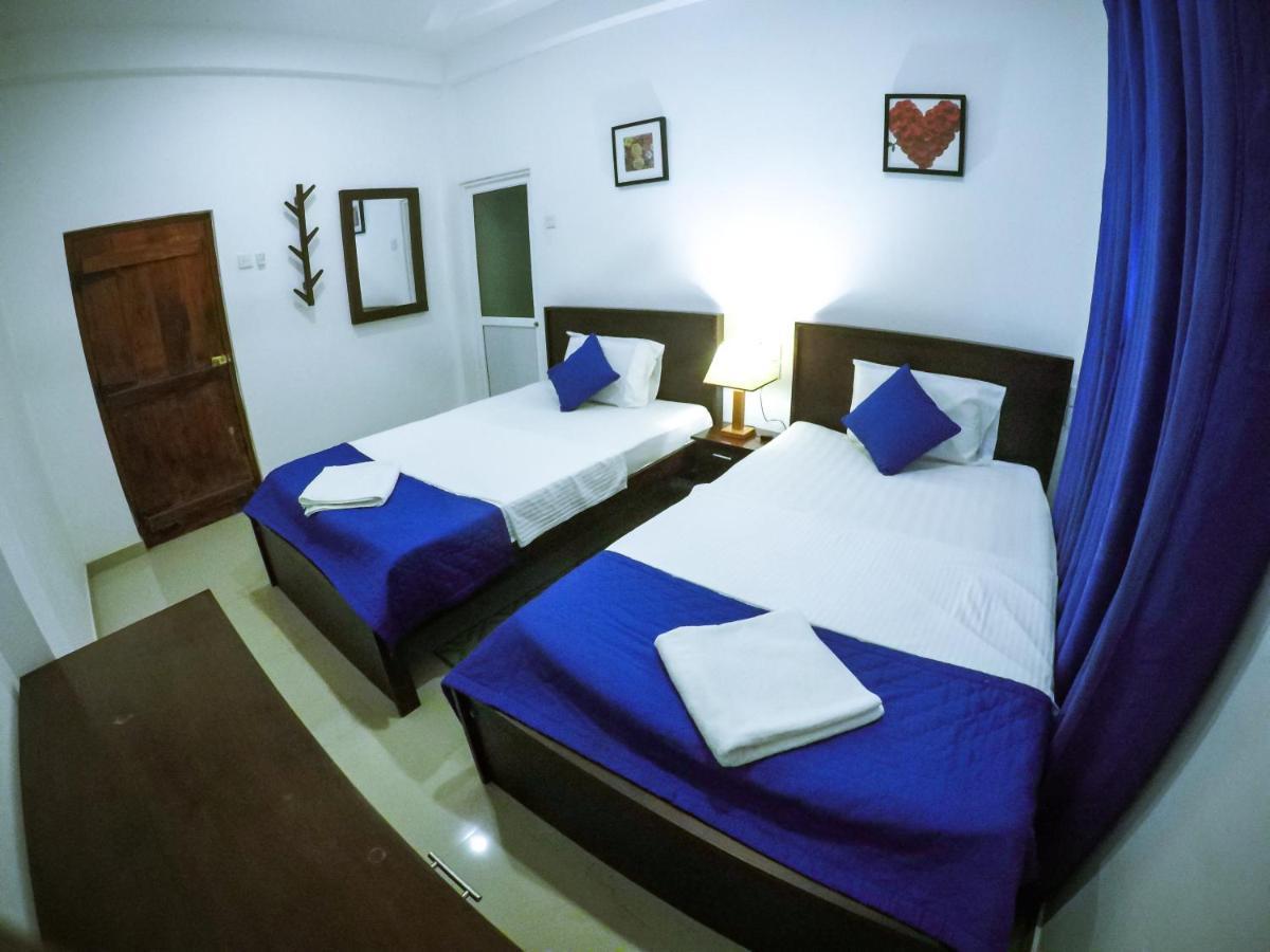 Mirissa Blue Whale Holiday Hotel Esterno foto