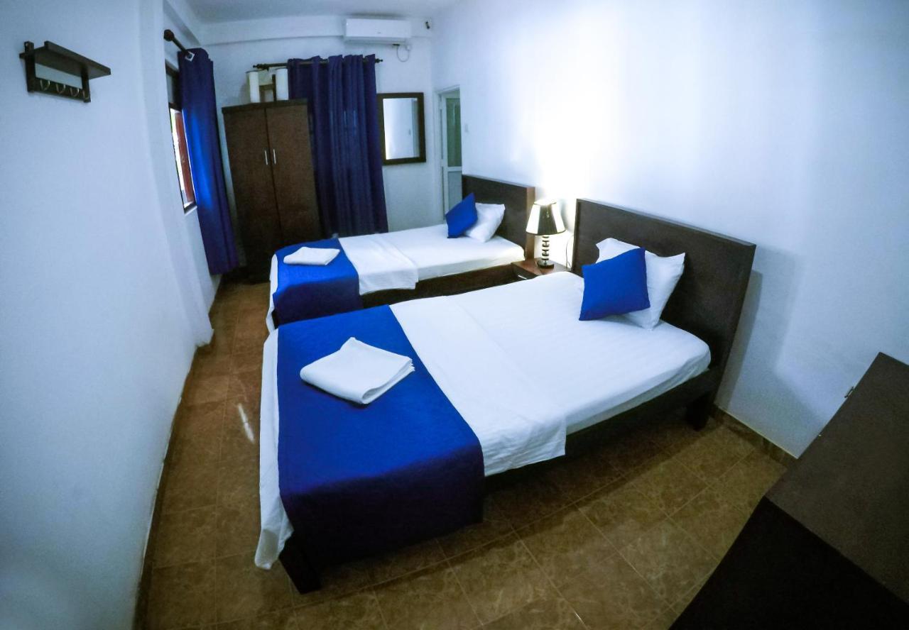 Mirissa Blue Whale Holiday Hotel Esterno foto